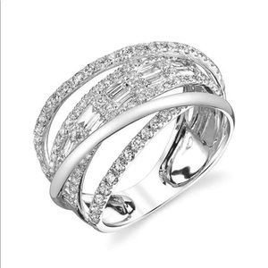 New Gorgeous 925 Silver White Sapphire Ring